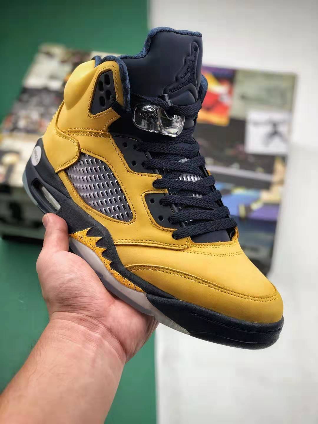 Air Jordan 5 Retro SP 'Michigan' CQ9541-704 - Iconic Style and Wolverines-inspired Design | Shop Now!