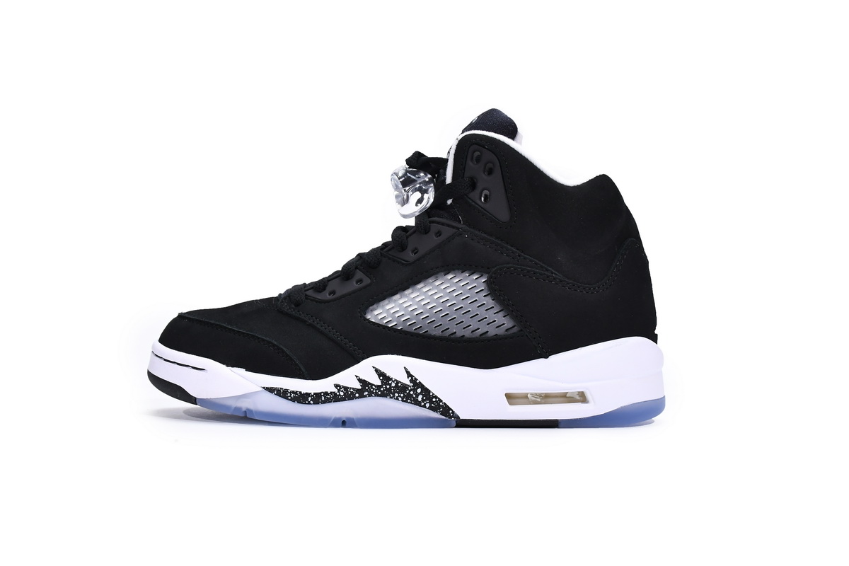 Air Jordan 5 Retro 'Oreo' 2021 CT4838-011 - Classic Style with Modern Twist | Limited Stock!