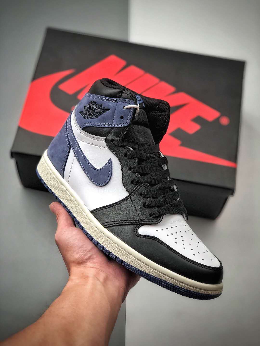 Air Jordan 1 Retro High OG 'Blue Moon' 555088-115 - Limited Edition Sneakers