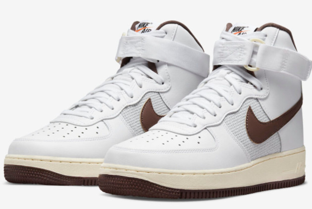 Nike Air Force 1 High Vintage 'White Chocolate' DM0209-101 - Classic Design with a Sweet Twist!