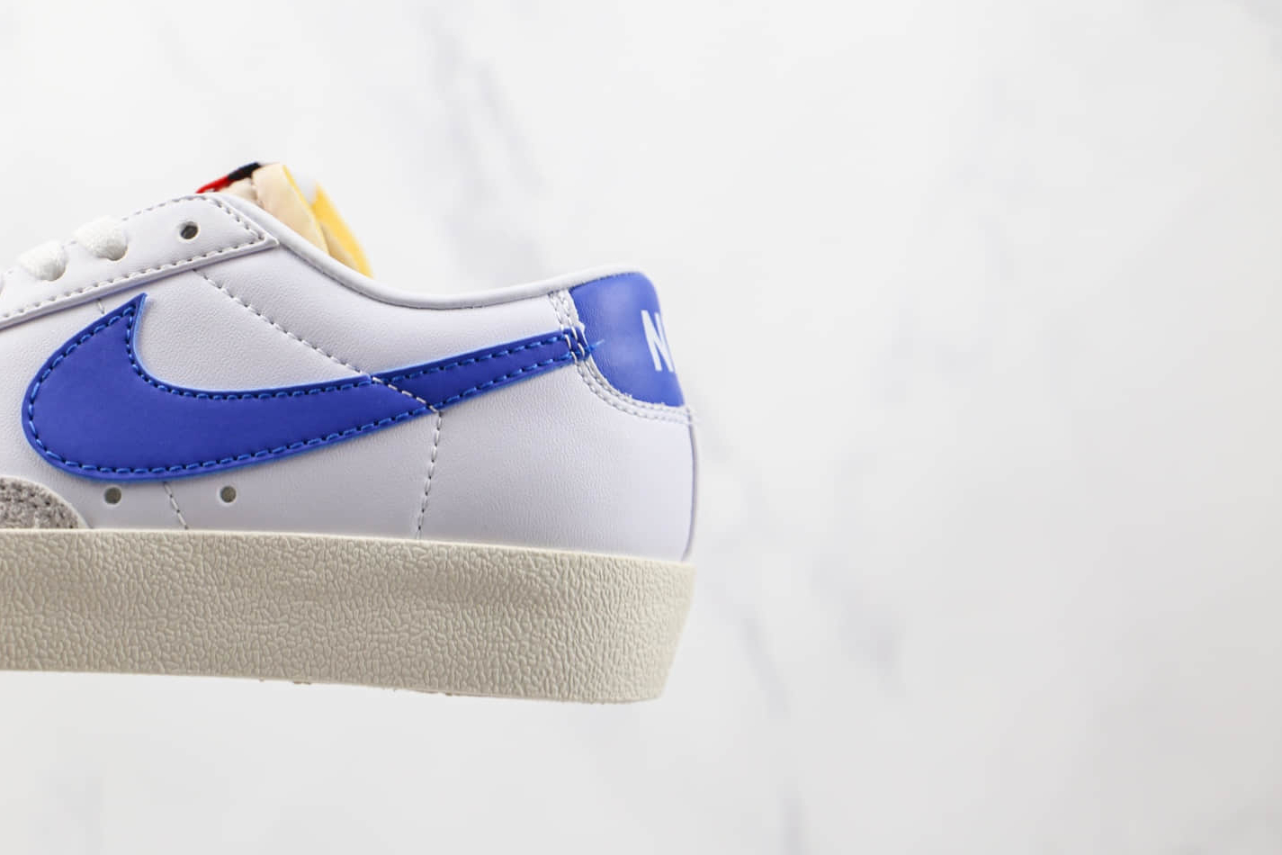 Nike Blazer Low '77 Vintage 'White Hyper Royal' DA6364-103 - Classic Style with a Retro Twist | Shop Now