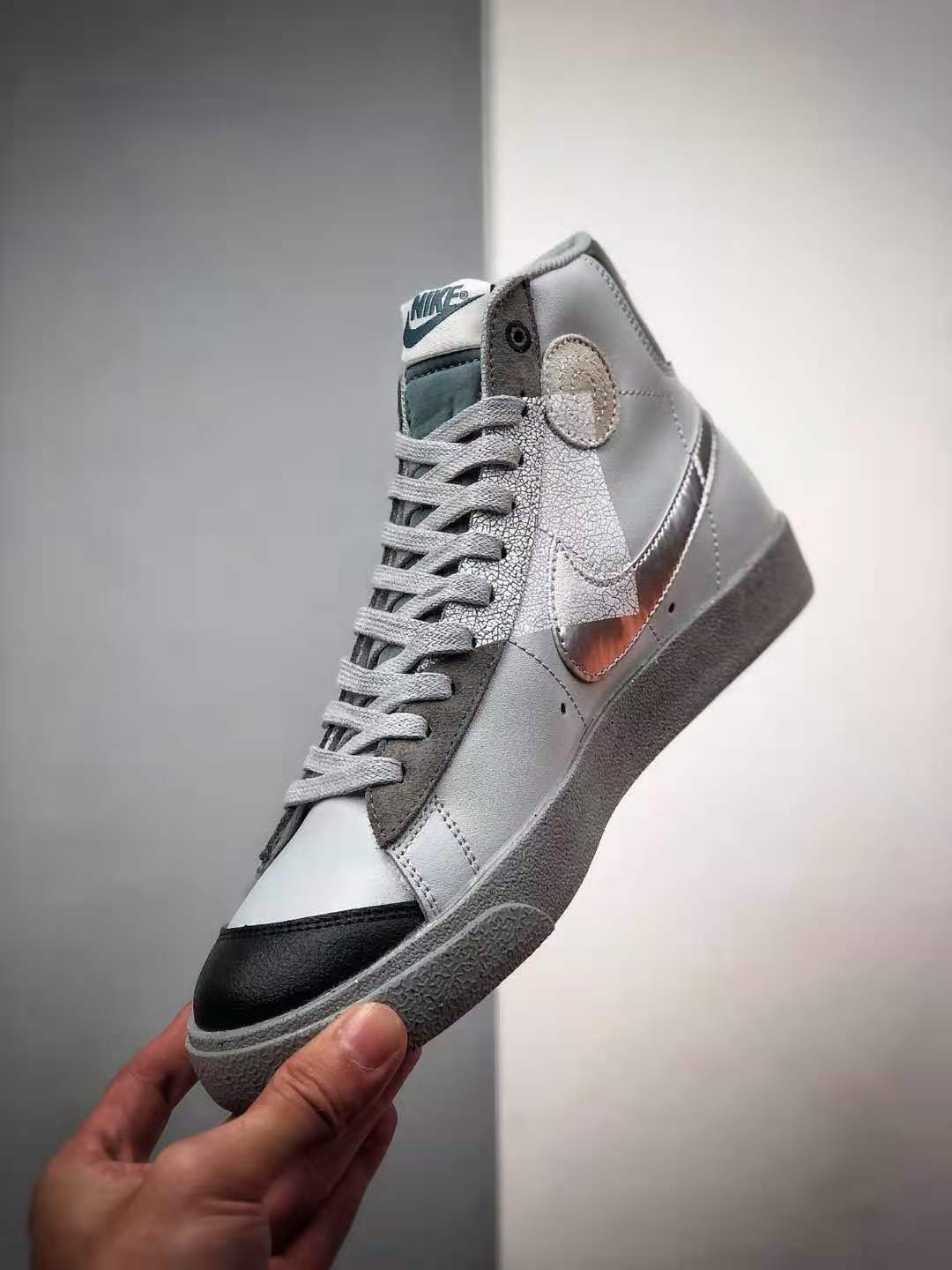 Nike Blazer Mid '77 Vintage 'Shanghai' DC9170-001 – Shop the Classic Retro Sneaker