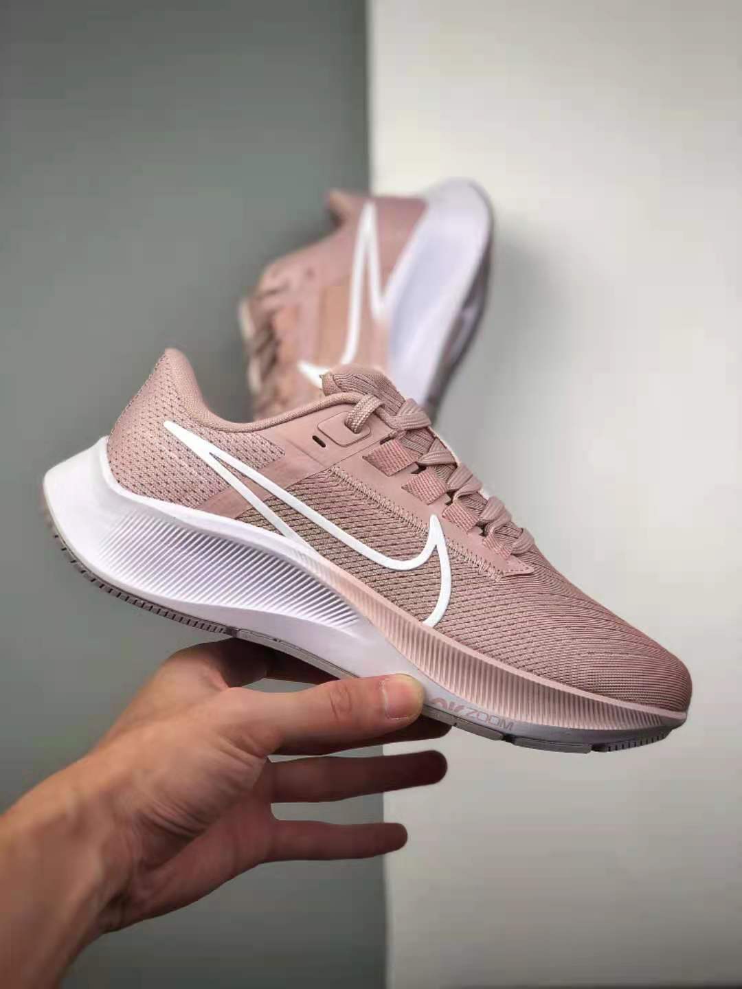 Nike Air Zoom Pegasus 38 'Champagne' CW7358-601 - Stylish and Functional Footwear for All Occasions