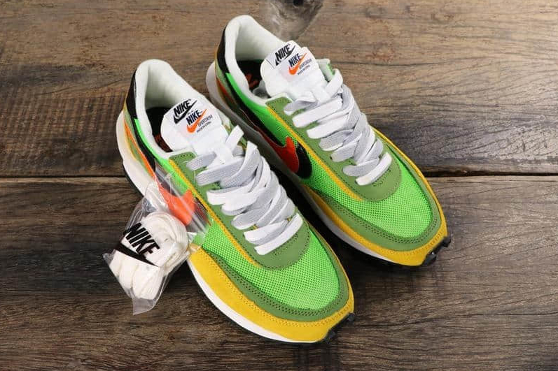 Nike sacai x LDWaffle 'Green Gusto' BV0073-300 - Limited Edition Sneakers for Style Enthusiasts