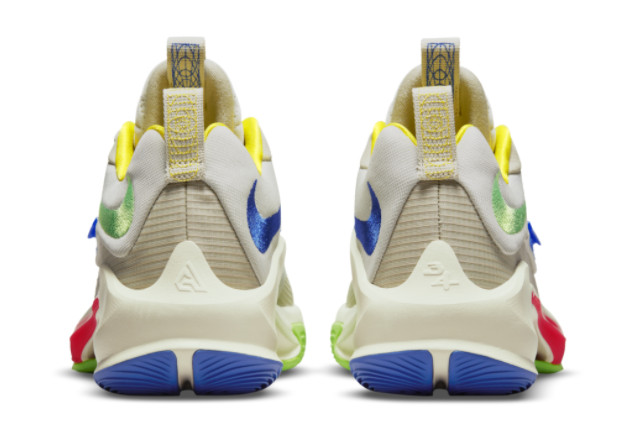 Nike Zoom Freak 3 Primary Colors DA0695-100: Supreme Performance and Style