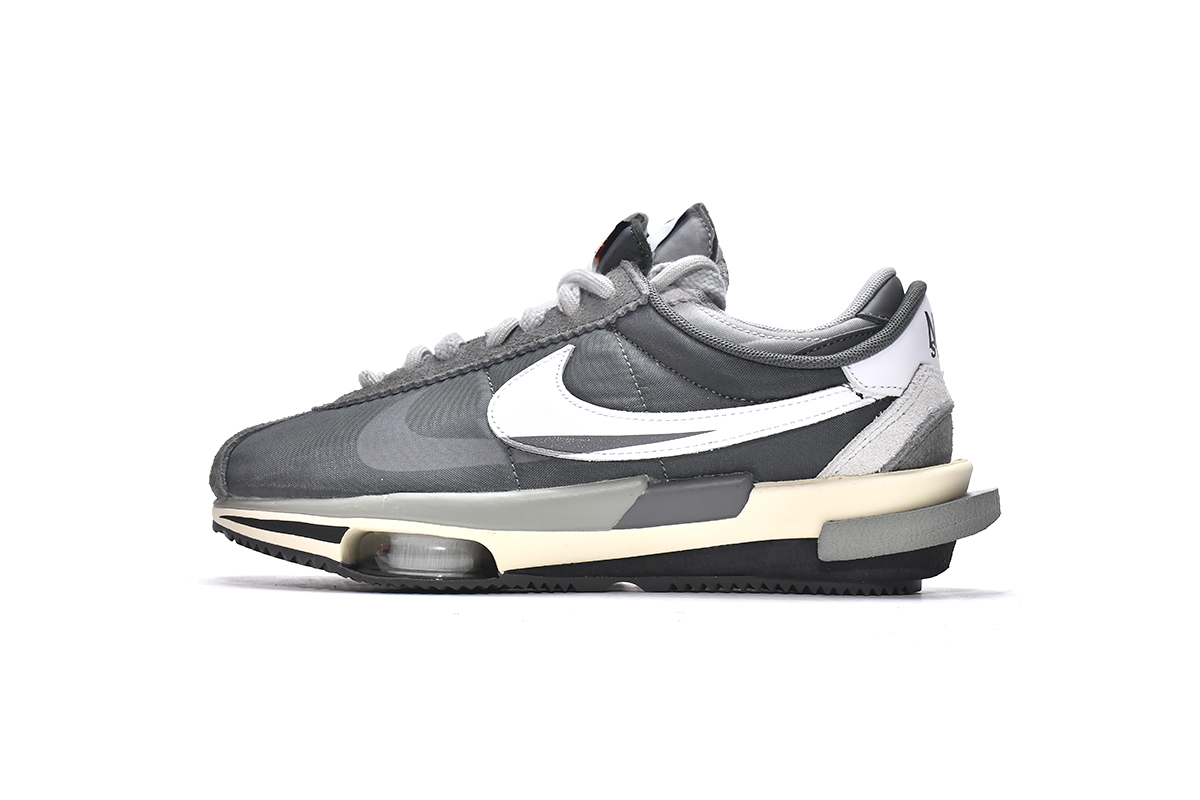 Nike Sacai X VaporWaffle SP 'Villain Red' DD3035-200 - Exclusive Sneaker Collaboration