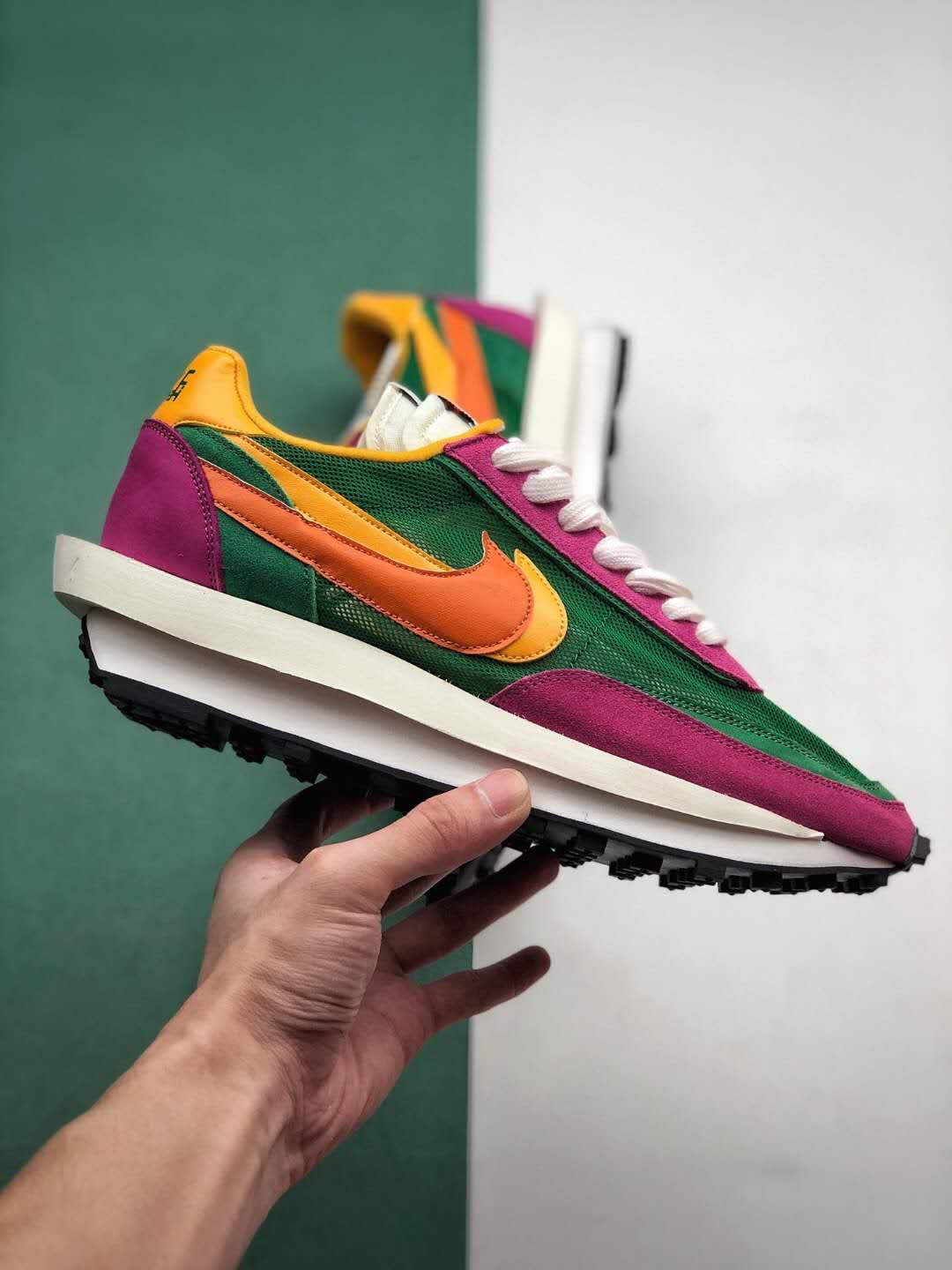 Nike sacai x LDWaffle 'Black' BV0073-001 - Shop Now for Exclusive Release!