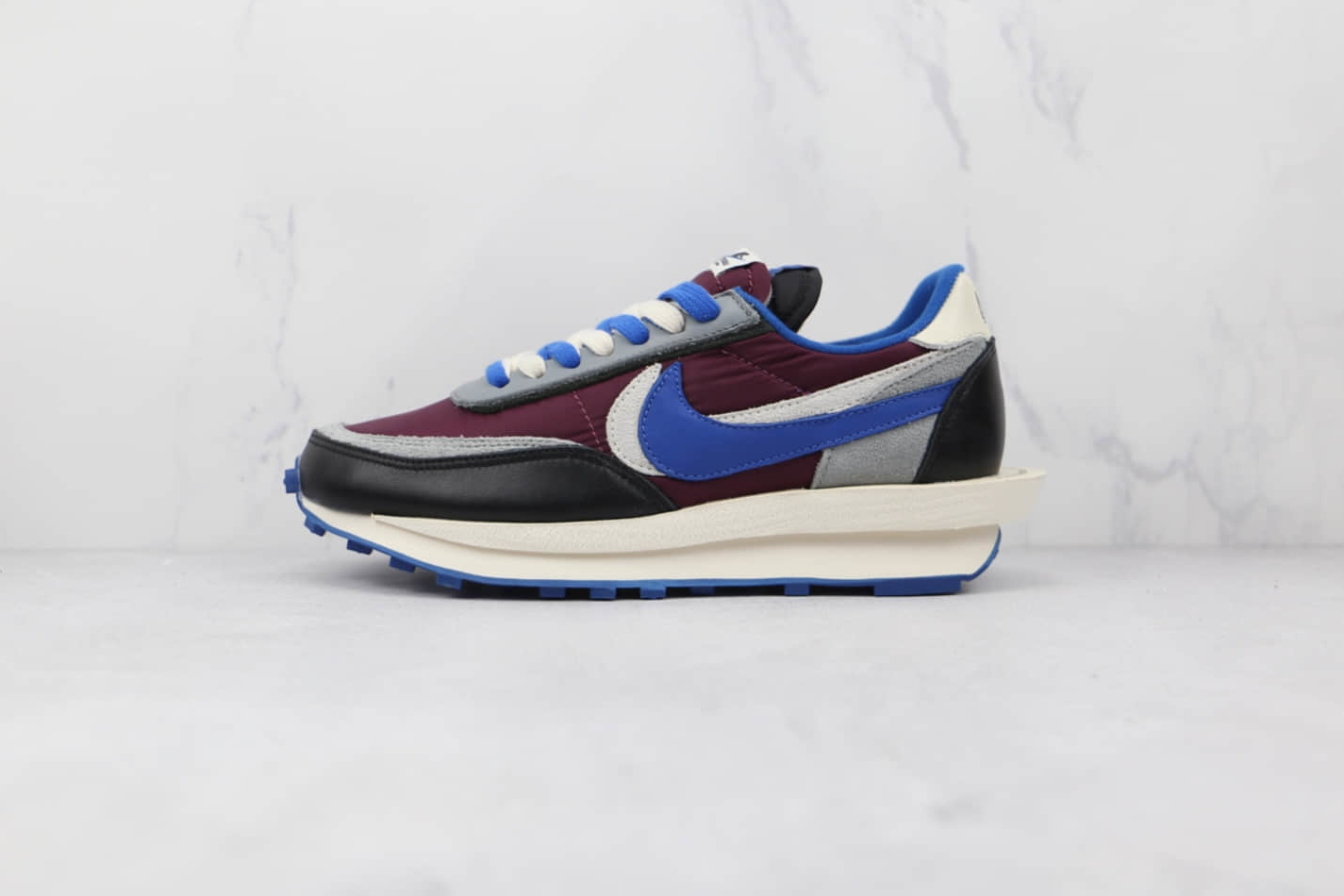Nike Sacai x VaporWaffle 'Black Gum' DD1875-001 - Stylish Sneaker Collaboration by Nike and Sacai