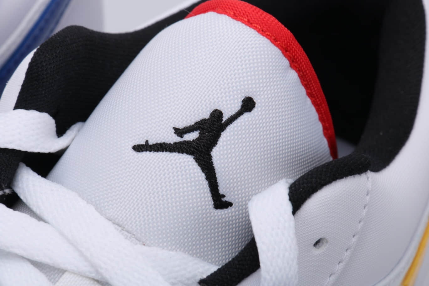 Air Jordan 1 Low 'Multi-Color Swoosh' CW7009-100 | Versatile and Stylish Sneakers