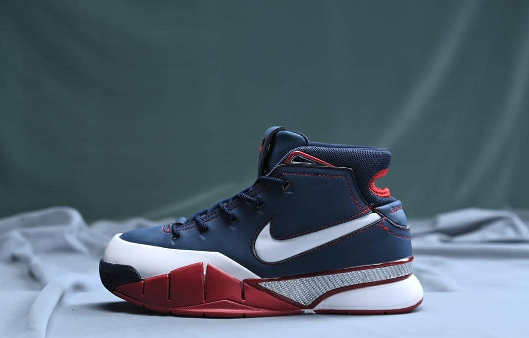 Nike Zoom Kobe 1 Protro 'Black Out' AQ2728-004 - Sleek and Stylish Basketball Shoes