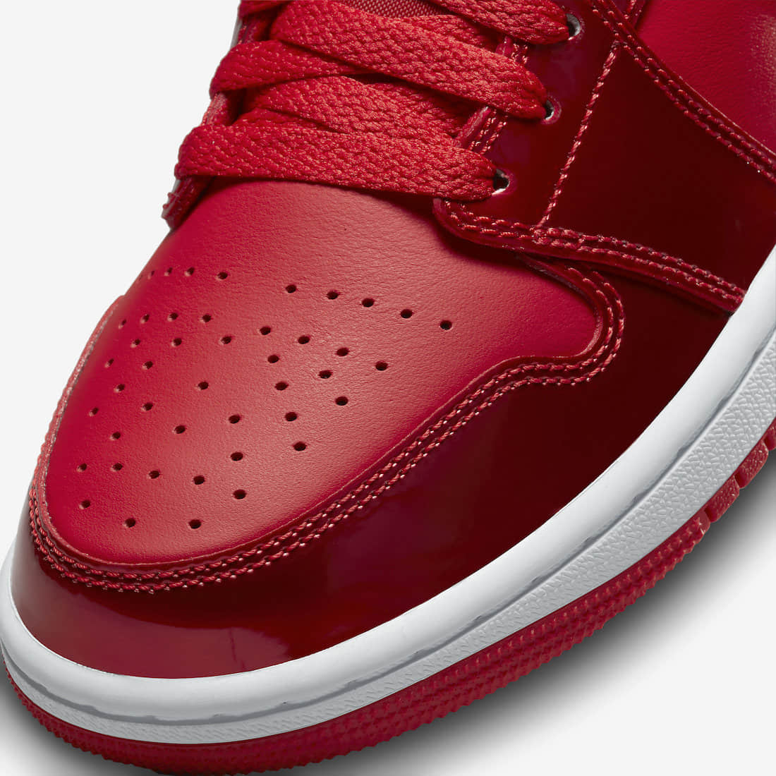 Air Jordan 1 Mid SE 'University Red Pomegranate' DH5894-600 – Stylish & Unique Sneakers