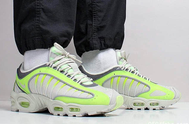 Nike Air Max Tailwind 4 'Volt' CJ0784-700 - Energize Your Run with Striking Volt Colorway