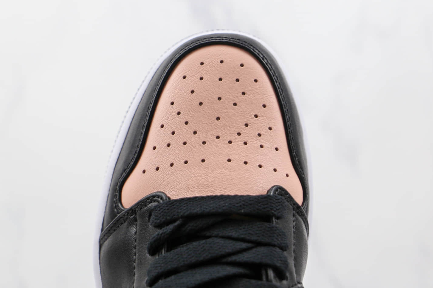 Air Jordan 1 Low 'Crimson Tint' 553558-034 - Stylish and Authentic Sneakers