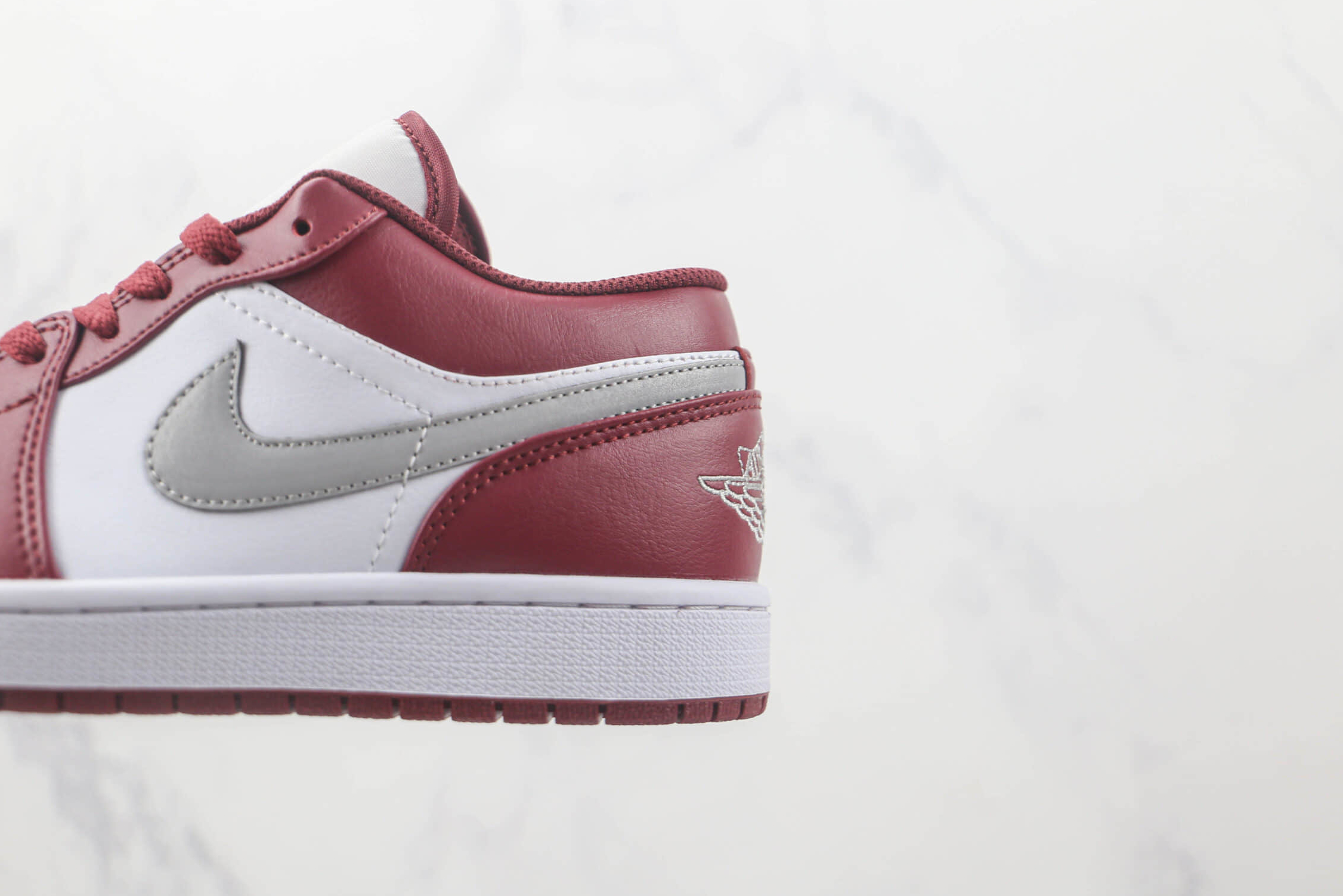 Air Jordan 1 Low 'Cherrywood Red' 553558-615 - Classic Style with Vibrant Red Accents