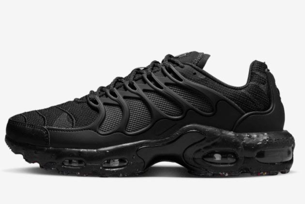 Nike Air Max Terrascape Plus 'Triple Black' DQ3977-001 - Shop the Sleek and Stylish All-Black Outdoor Sneaker Now
