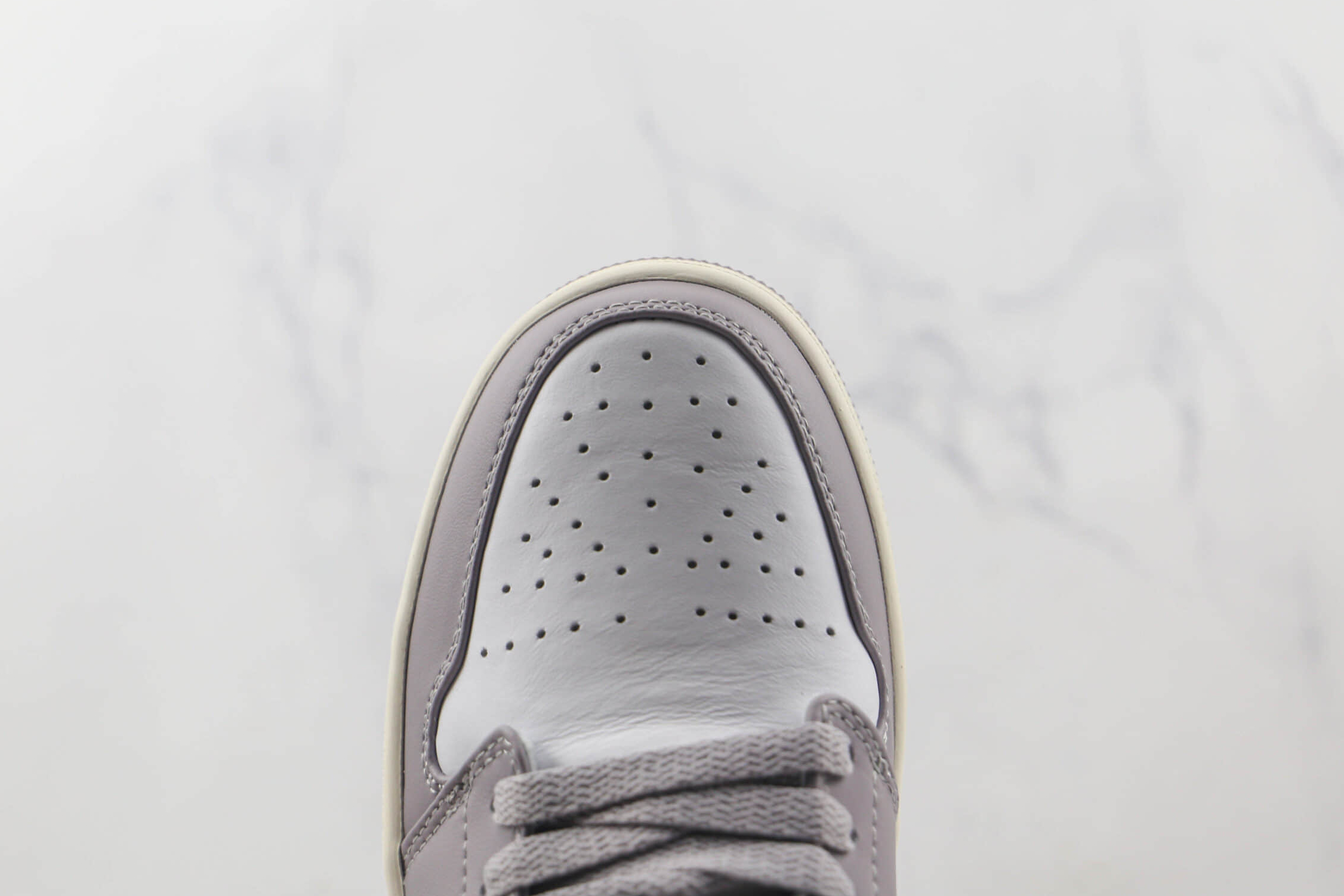 Air Jordan 1 Low 'Vintage Grey' - Classic Style with Modern Twist