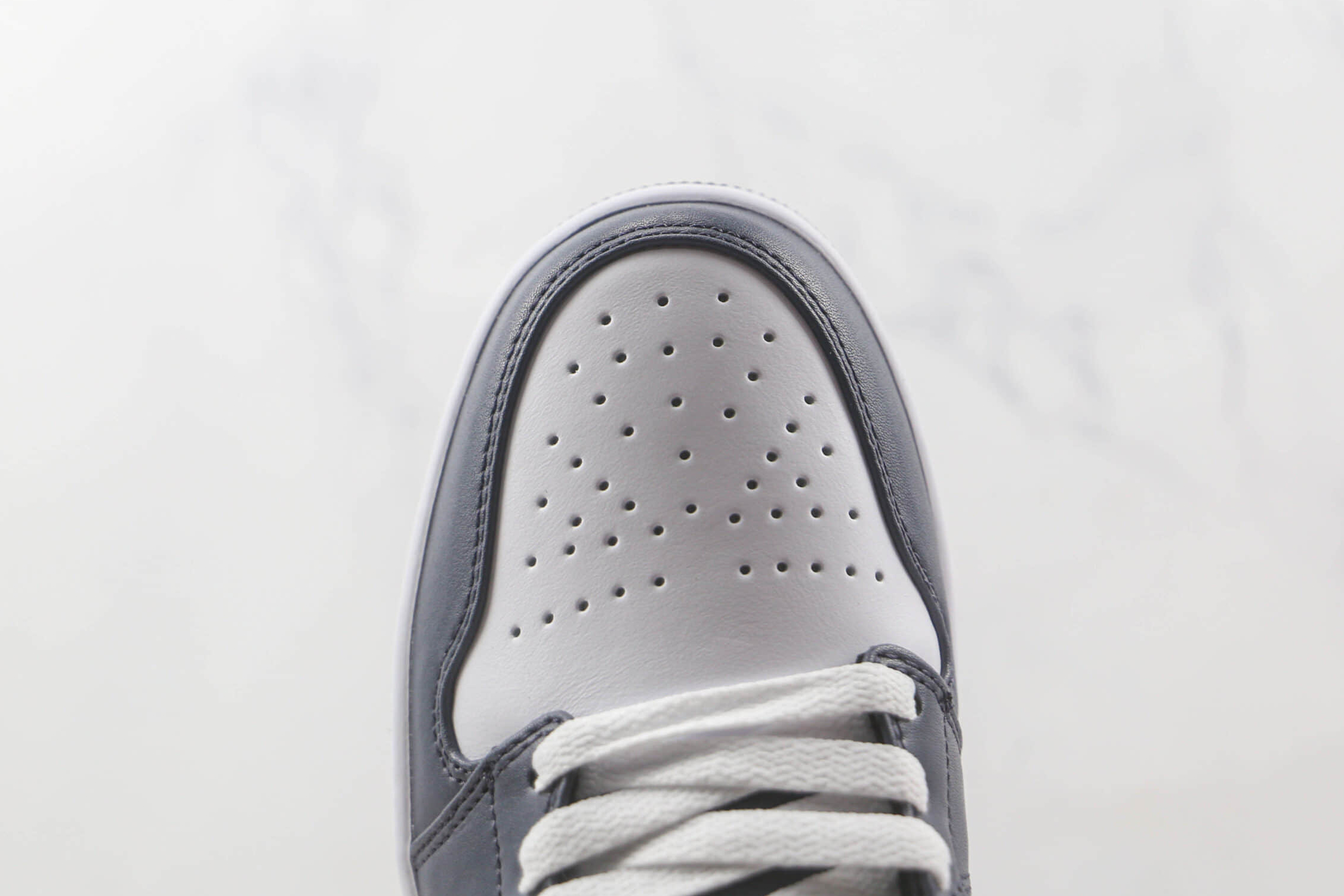 Air Jordan 1 Low 'Ashen Slate' - Premium Sneakers for Ultimate Style