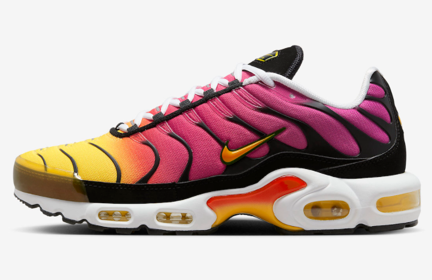 Nike Air Max Plus OG 'Gold Raspberry Red' DX0755-600: Iconic Sneaker with Vibrant Style