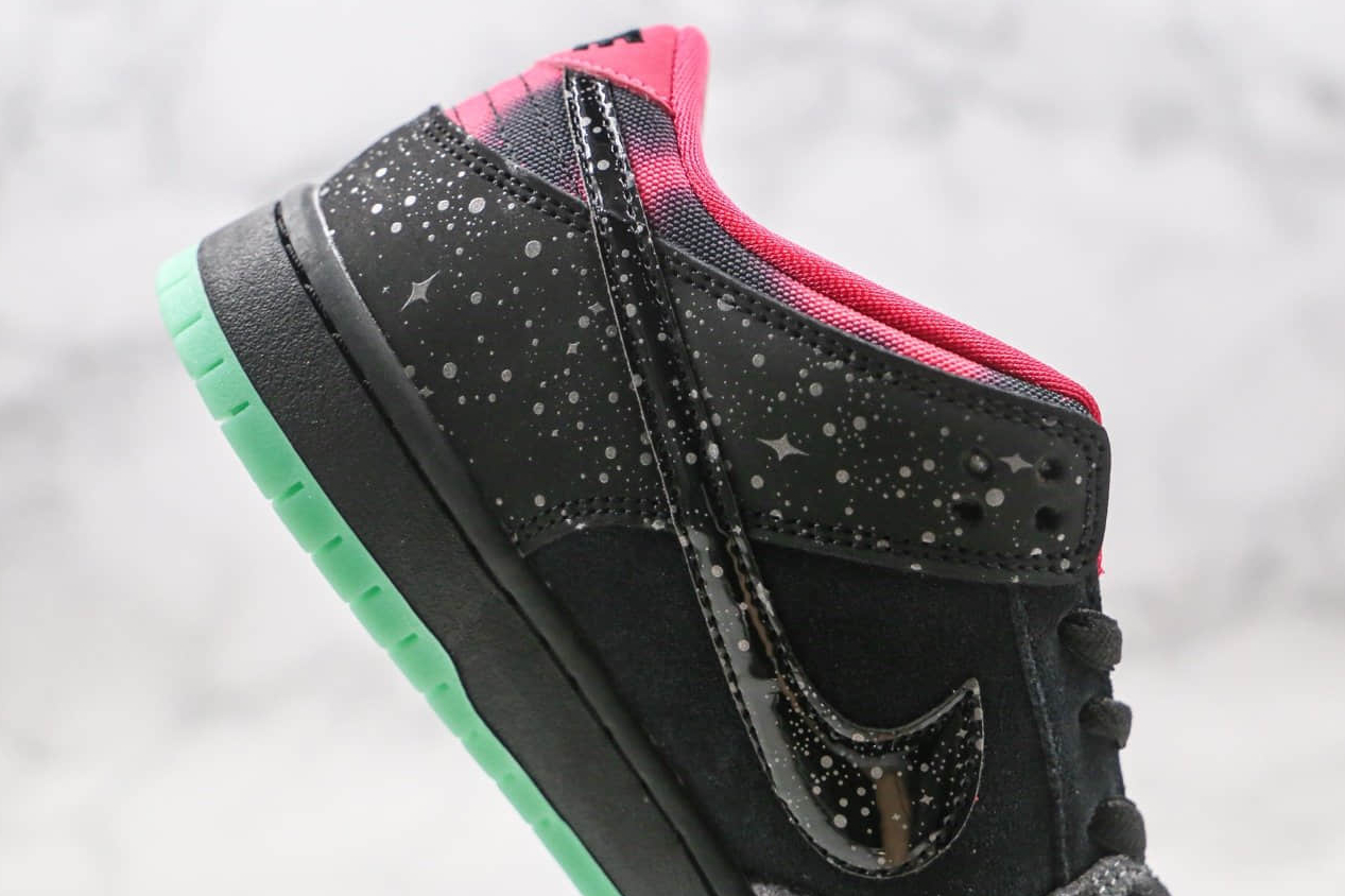 Nike Premier x Dunk Low Premium SB AE QS 'Northern Lights' 724183-063: Limited Edition Sneakers for Unmatched Style