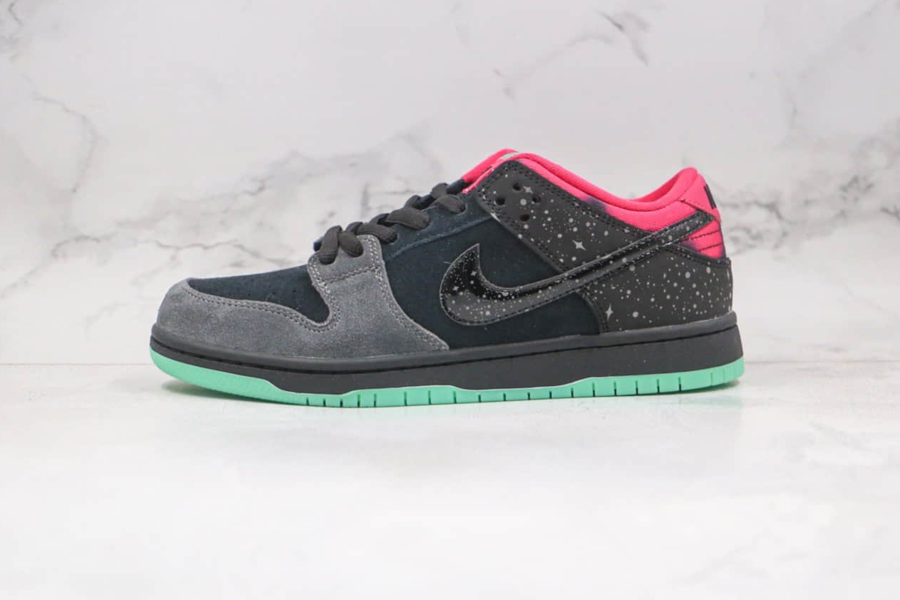 Nike Premier x Dunk Low Premium SB AE QS 'Northern Lights' 724183-063: Limited Edition Sneakers for Unmatched Style