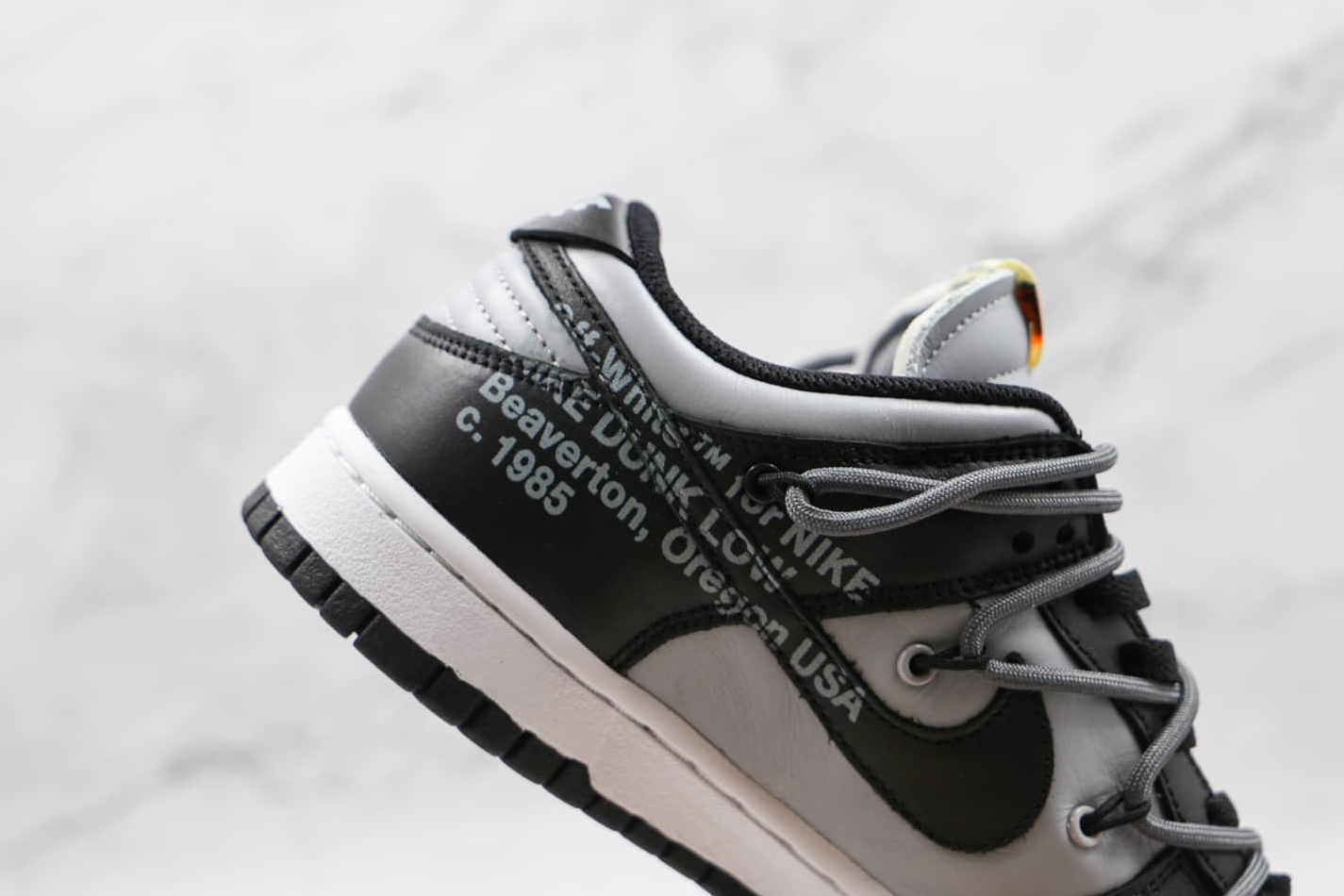 Off-White x Nike SB Dunk Low Grey Black White CT0856-007 - Exclusive Collaboration Sneaker