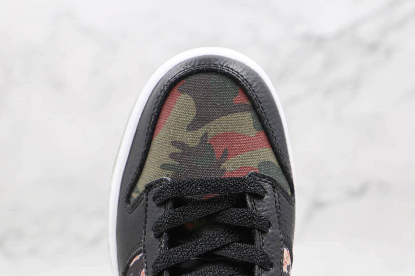 Nike Dunk Low SE 'Black Multi-Camo' DH0957-001 – Stylish Sneakers for All Occasions