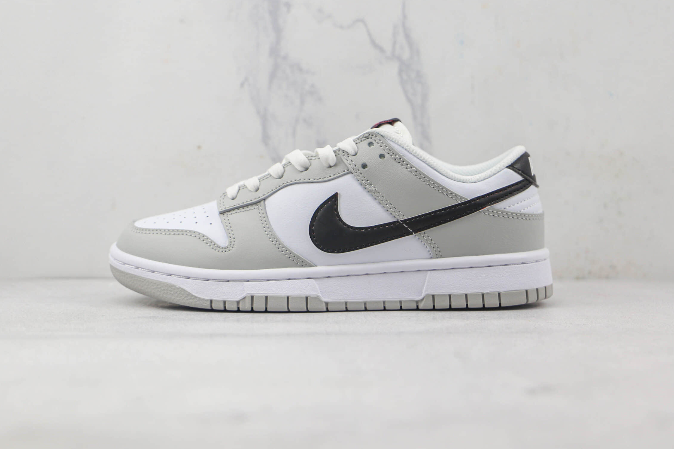 Nike Dunk Low SE 'Lottery Pack - Grey Fog' DR9654-001 - Shop Now for Exclusive Sneaker Drops!