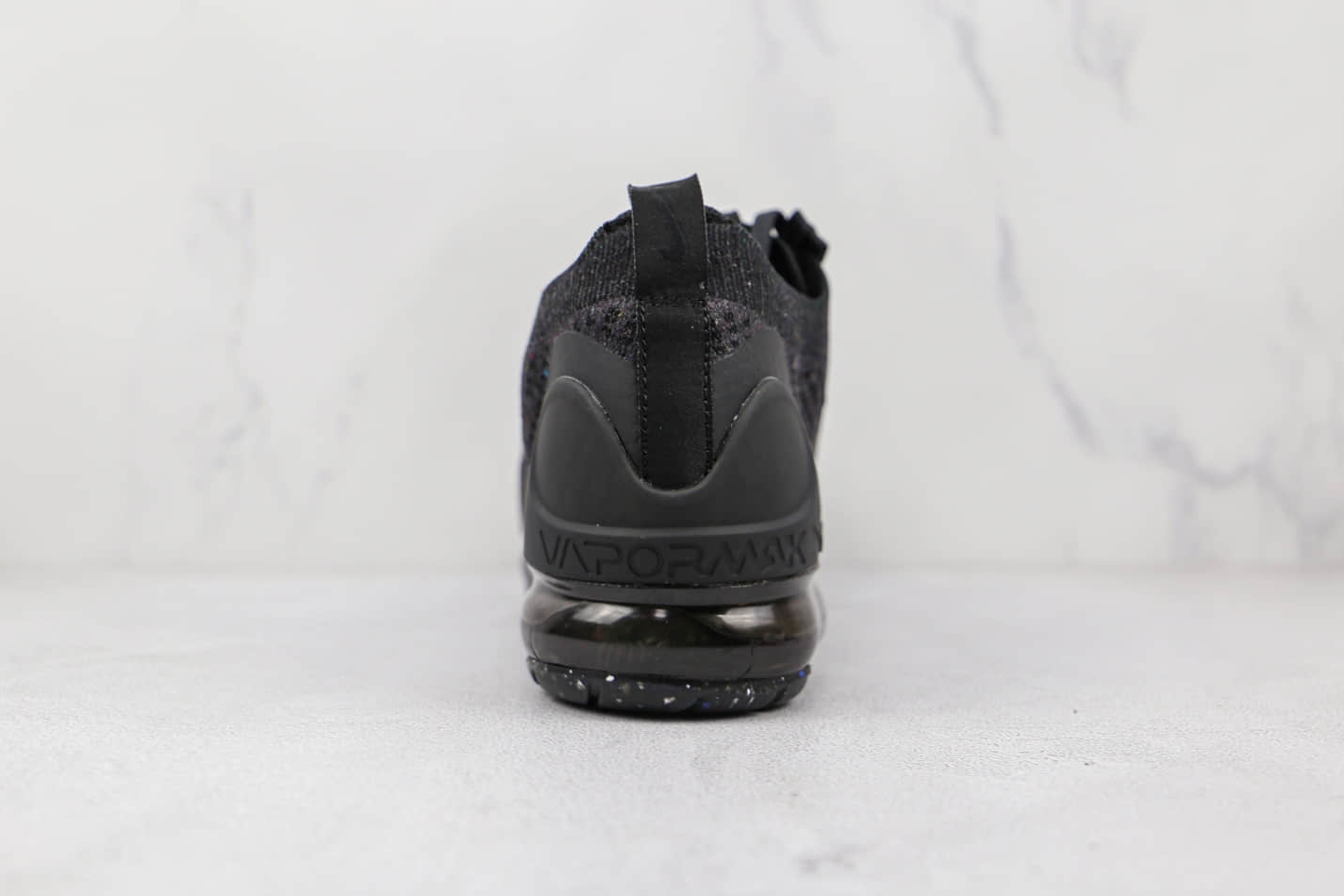 Nike Air VaporMax 2021 Flyknit 'Triple Black' DH4084-001 - Lightweight Comfort and Sleek Style for Every Step