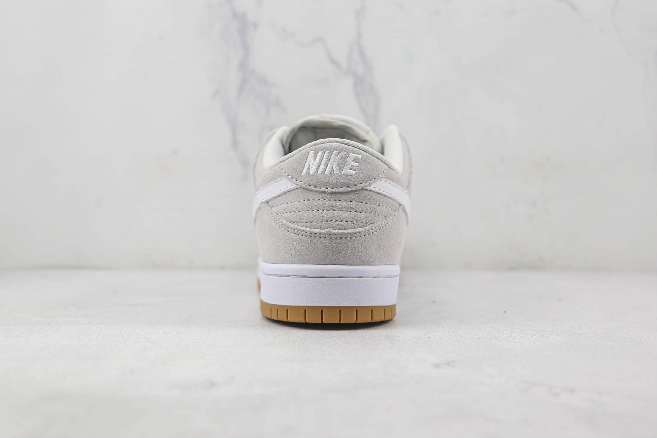 Nike SB Dunk Low Grey White Brown 304292-106 - Stylish and Comfortable Skate Shoes