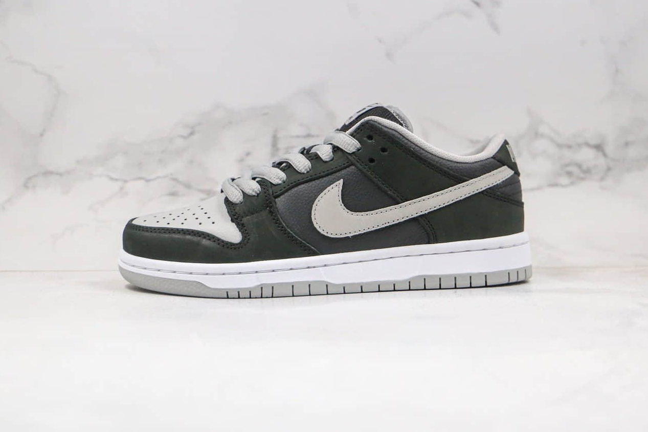 Nike Dunk Low SB 'J-Pack Shadow' BQ6817-007 - Classic Style and Unmatched Durability!