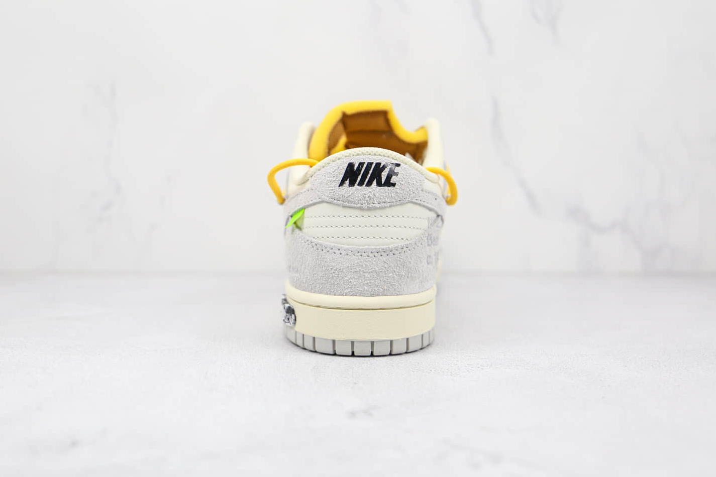 Nike Off-White x Dunk Low 'Lot 39 of 50' DJ0950-109 - Limited Edition Collaboration Sneakers