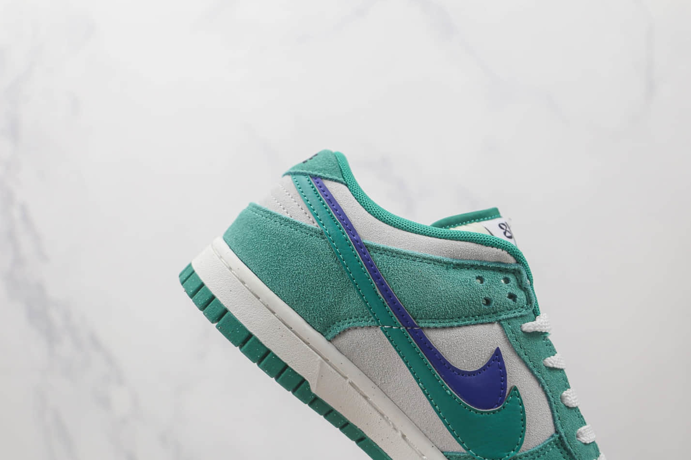 Nike Dunk Low SE 'Sail Neptune Green' DO9457-101 - Latest Release, Limited Edition
